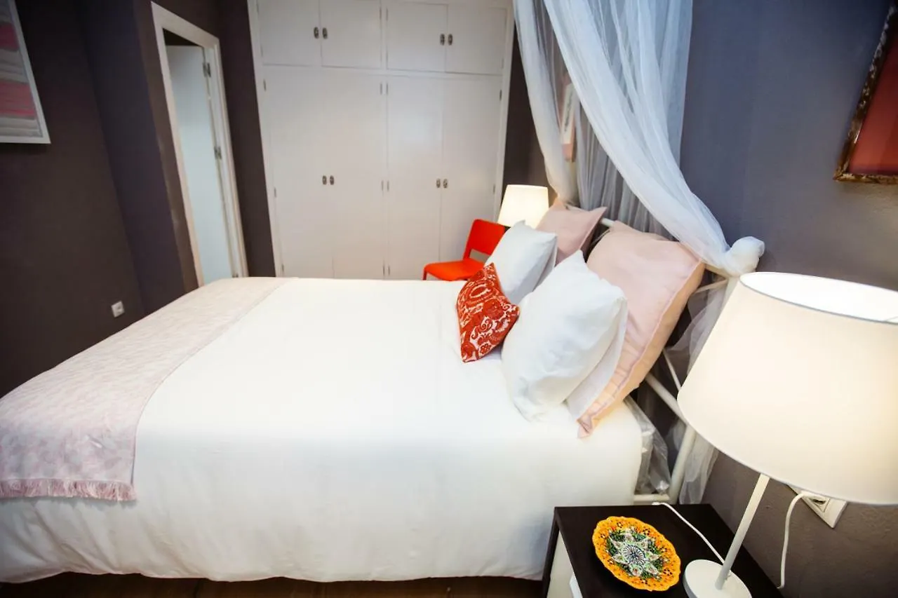 V&L Arenal Apartment Seville